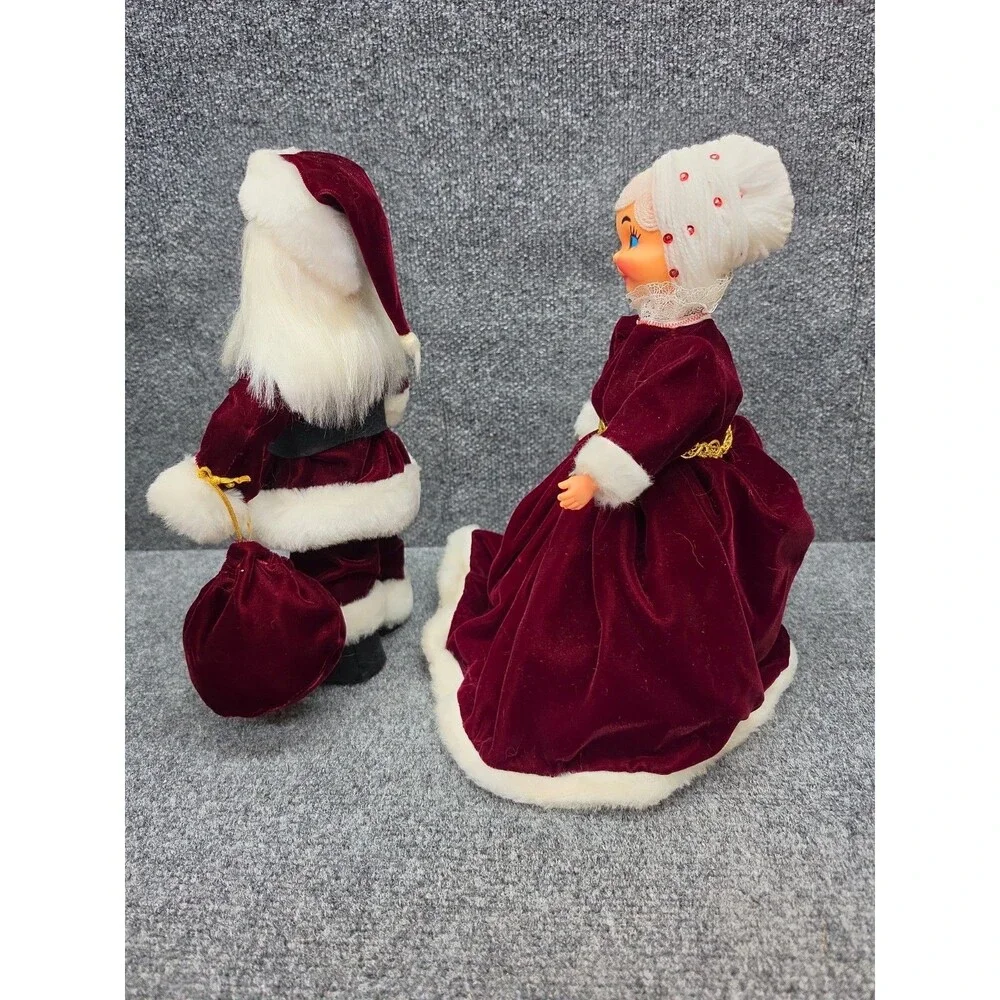 Vintage Hand Made Santa & Mrs Claus Art Dolls Christmas Collectible 13in Dolls